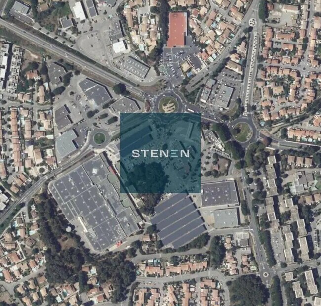 Plus de détails pour Bureau, Local commercial à louer