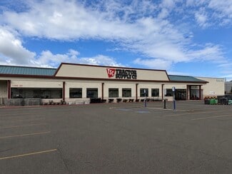 Plus de détails pour 1350-24 to 30 NE Stephens St, Roseburg, OR - Local commercial à louer