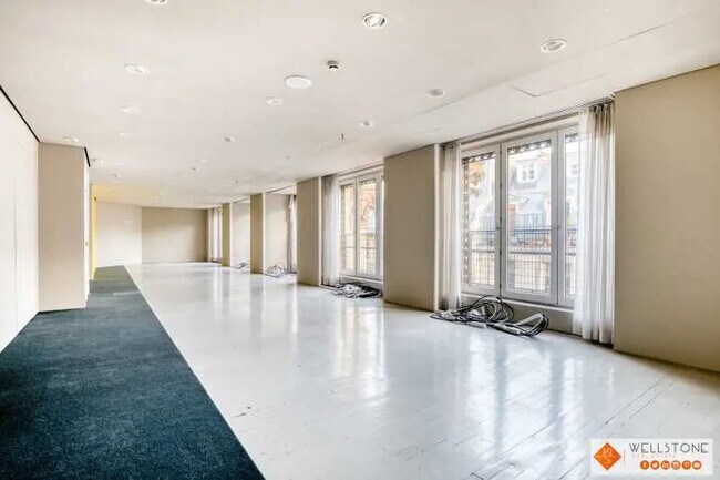 Plus de détails pour Bureau à louer