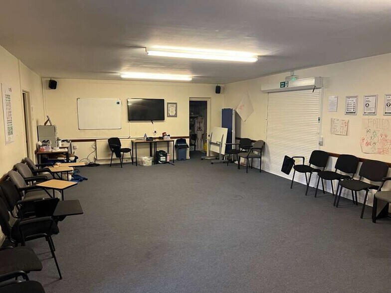 97B Oldfield, Tewkesbury à vendre - Photo de l’immeuble – Image 3 sur 4