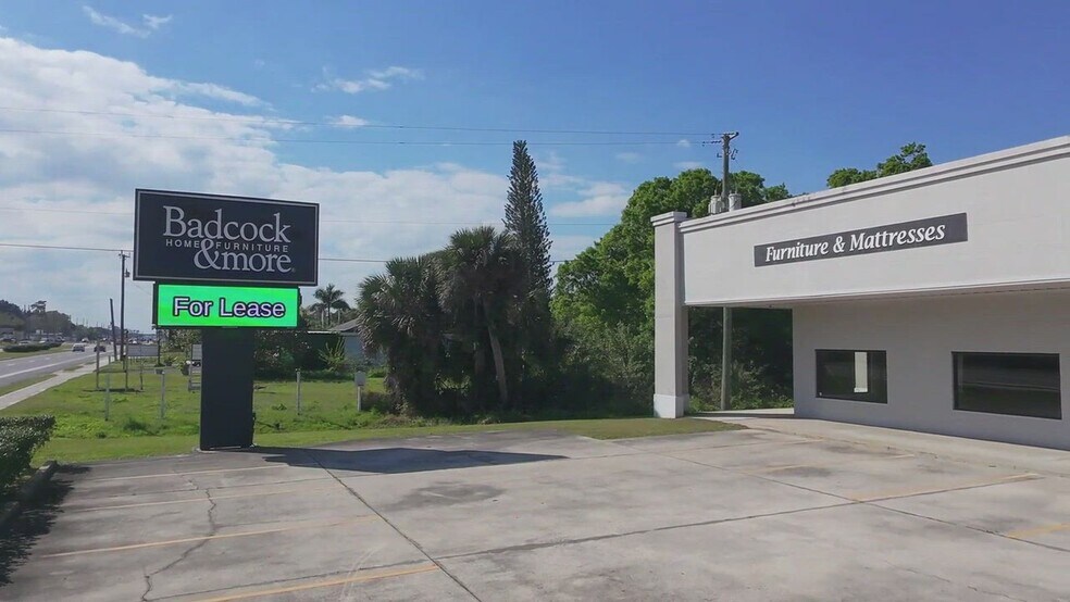 3800 W New Haven Ave, Melbourne, FL à vendre - Vidéo sur l’annonce professionnelle – Image 2 sur 39