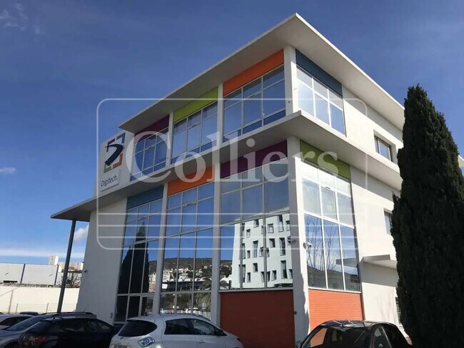 Plus de détails pour Bureau à louer