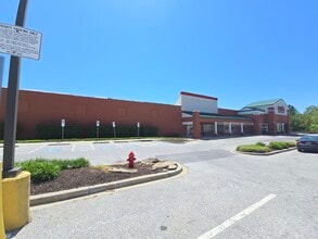 11120 Reisterstown Rd, Owings Mills, MD à louer Photo de l’immeuble– Image 2 sur 13