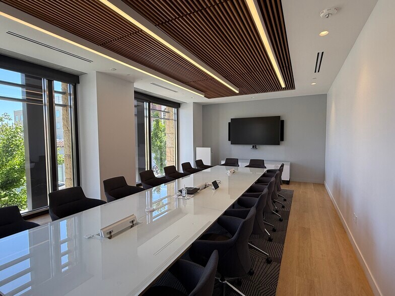 550 High St, Palo Alto, CA à louer - Photo intérieure – Image 3 sur 10