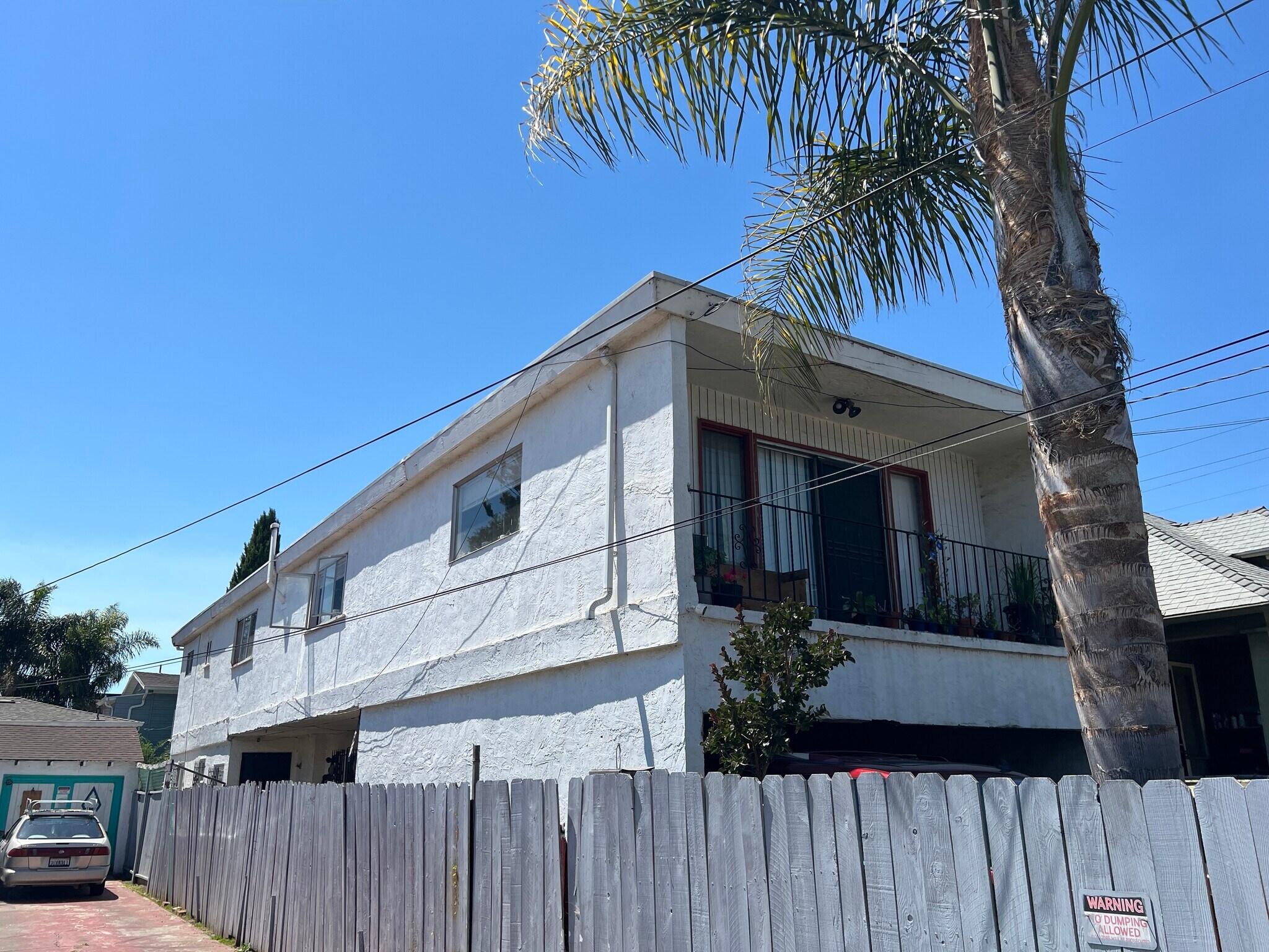 8707 A St, Oakland, CA à vendre Photo principale– Image 1 sur 2