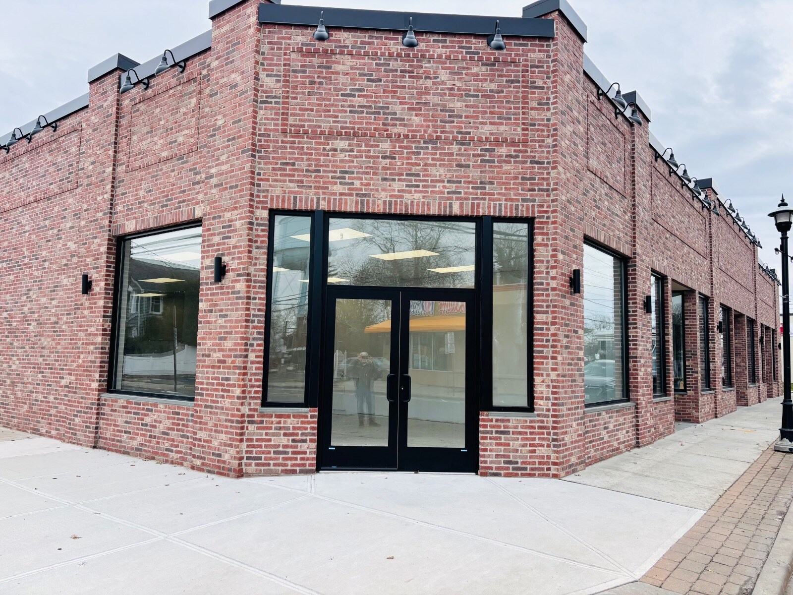 39 Glen Head Rd, Glen Head, NY à louer Photo principale– Image 1 sur 8