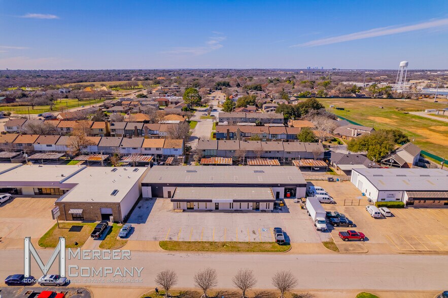 2232 Michigan Ave, Arlington, TX à louer - Aérien – Image 2 sur 6