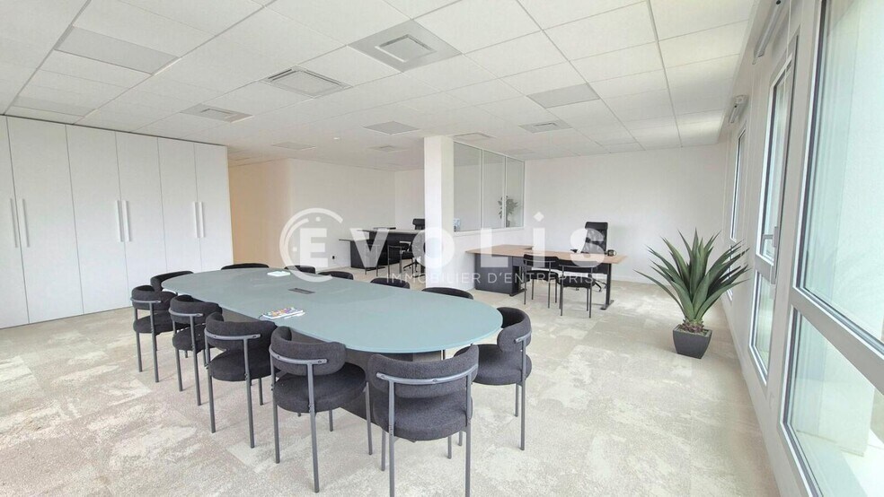 Bureau dans Serris à vendre - Photo intérieure – Image 2 sur 22