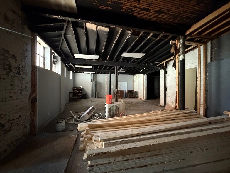 343 W Pike St, Covington, KY à louer - Photo de l’immeuble – Image 3 sur 6