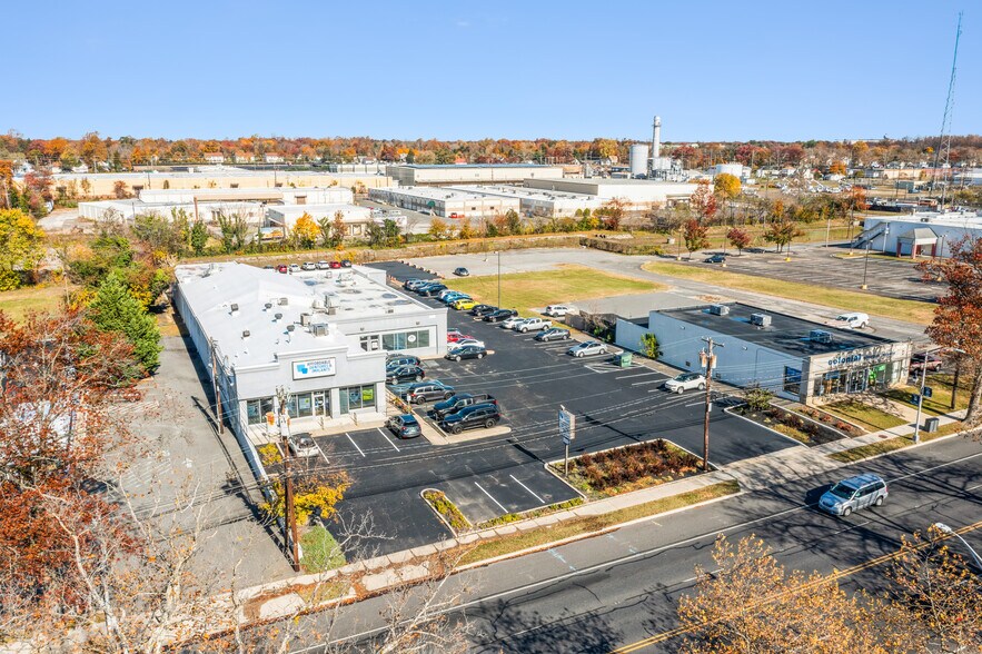 60 W Landis Ave, Vineland, NJ à vendre - Photo de l’immeuble – Image 2 sur 9