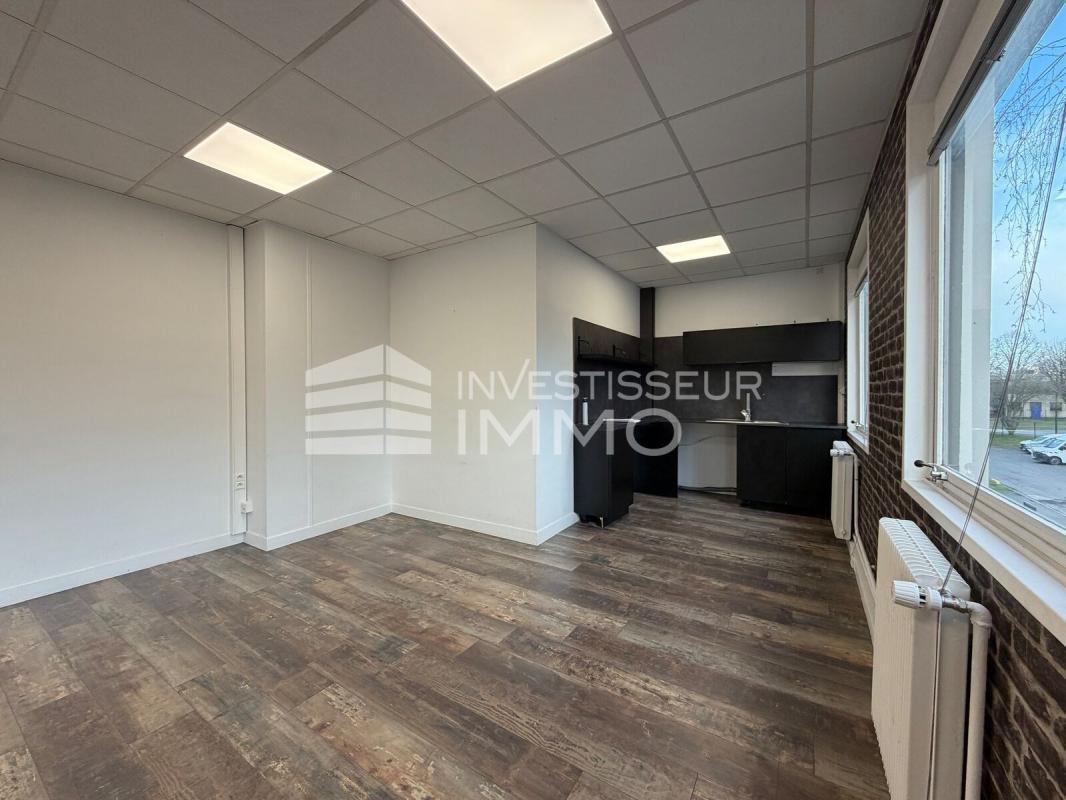 Bureau dans Lognes à louer Photo intérieure– Image 1 sur 6