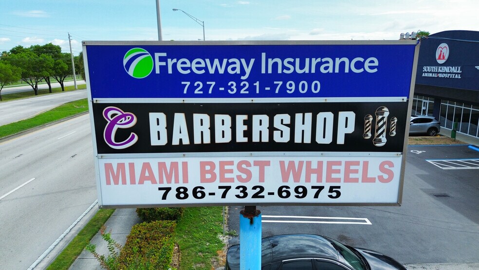 14227-14229 S Dixie Hwy, Miami, FL à vendre - Photo de l’immeuble – Image 2 sur 8
