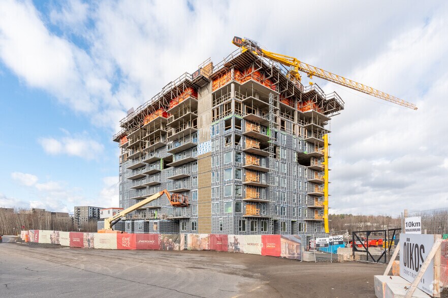 1221-1261 Rue De La Concorde, Lévis, QC à louer - Photo de l’immeuble – Image 2 sur 2