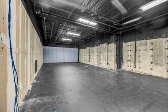 11 Mile Hill Rd, Newtown, CT à louer Photo intérieure– Image 1 sur 2