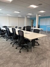 75 S Church St, Pittsfield, MA à louer Photo de l’immeuble– Image 1 sur 6