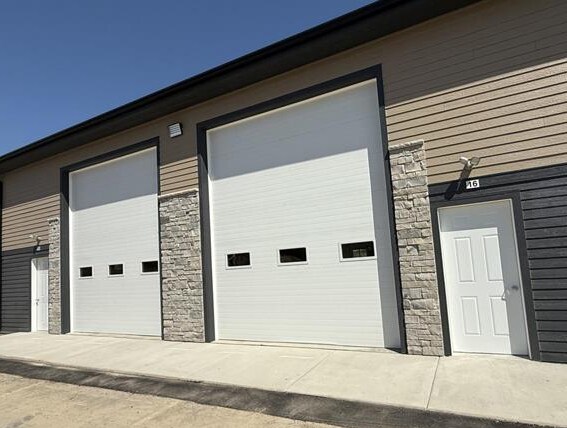 7645 Grinde Rd, Deforest, WI à vendre - Photo de l’immeuble – Image 1 sur 3