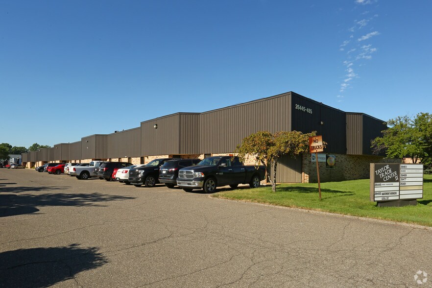 26445-26485 Northline Rd, Taylor, MI à louer - Photo de l’immeuble – Image 1 sur 10