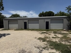 4778 Old Highway 81, New Braunfels, TX à louer Photo intérieure– Image 1 sur 1