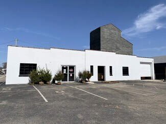 Plus de détails pour 741 Lila Ave, Milford, OH - Local commercial à vendre