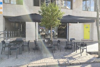 Plus de détails pour Local commercial à louer