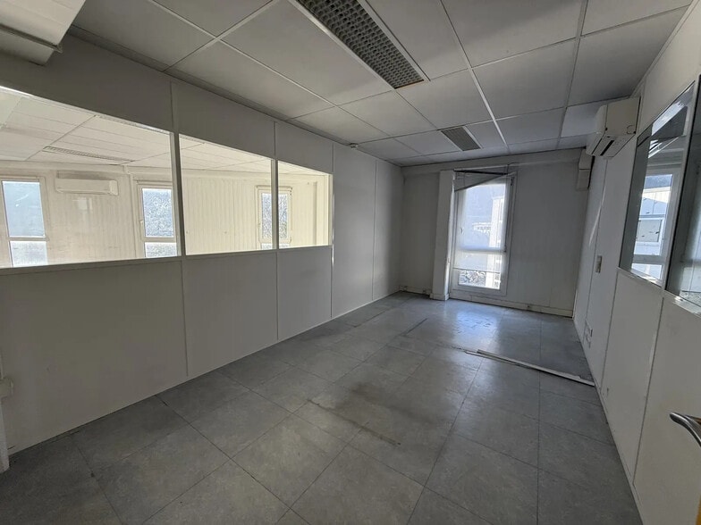 Bureau dans Gémenos à vendre - Photo intérieure – Image 3 sur 6