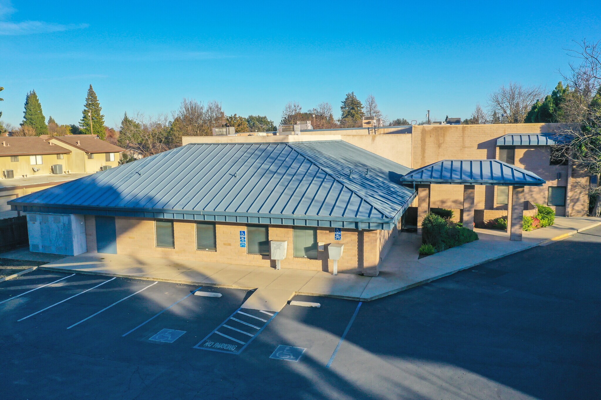 1445 Butte House Rd, Yuba City, CA à louer Photo principale– Image 1 sur 11