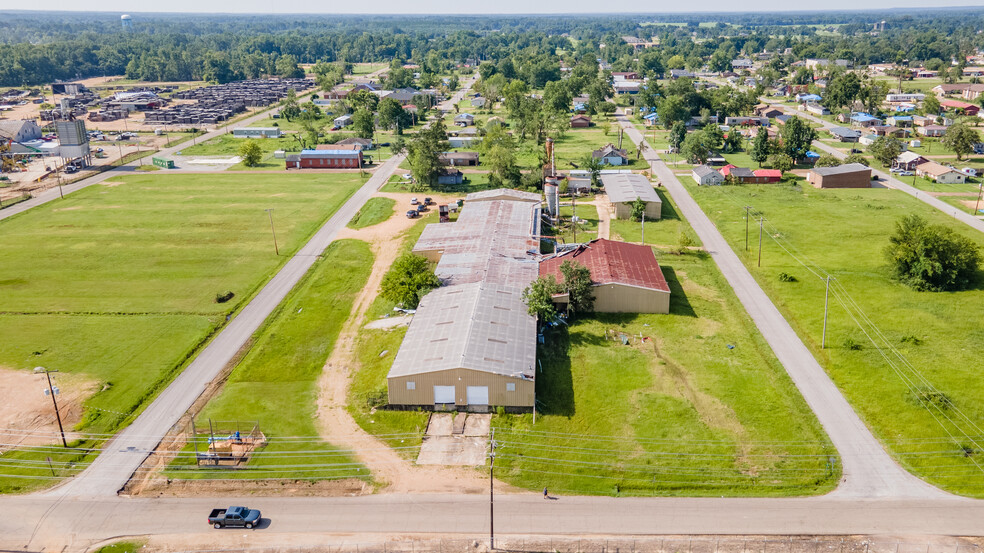 212 108th St, Amory, MS à louer - Photo de l’immeuble – Image 1 sur 1