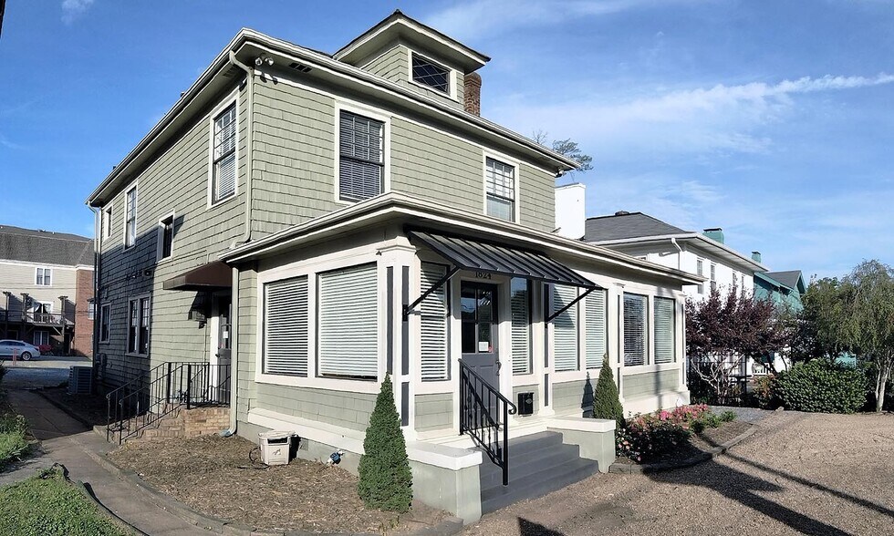 1824-1826 E 7th St, Charlotte, NC à louer - Photo de l’immeuble – Image 1 sur 23