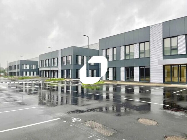 Plus de détails pour Bureau, Local d'activités à louer