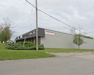 Plus de détails pour 412 Newbold St, London, ON - Industriel/Logistique à louer