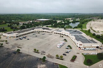 830-890 W Main St, West Dundee, IL - Vue aérienne  vue de carte