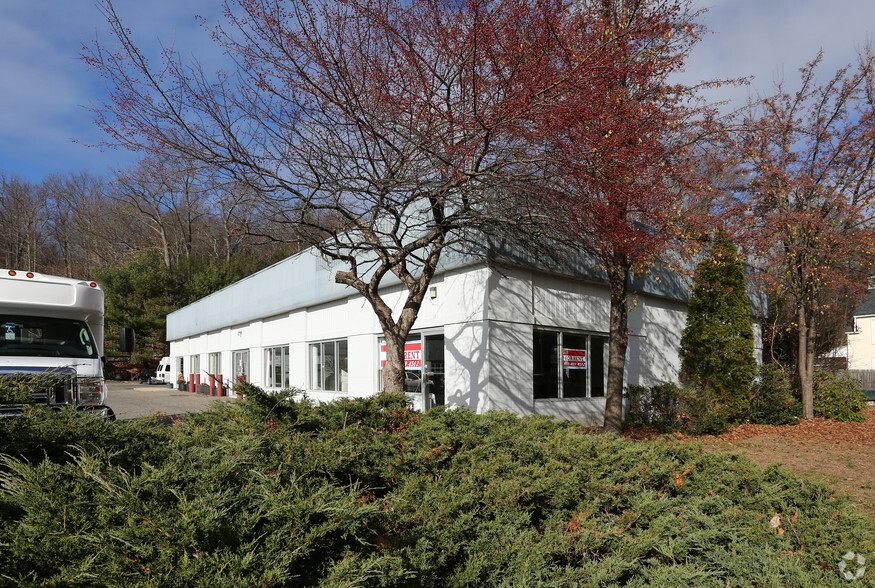 99 B Winsted Rd, Torrington, CT à louer - Photo de l’immeuble – Image 3 sur 14