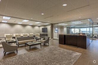 1085 Raymond Blvd, Newark, NJ à louer Photo intérieure– Image 2 sur 3