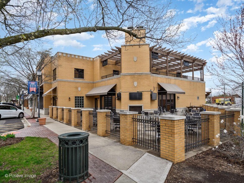 250 Center St, Grayslake, IL à vendre - Photo de l’immeuble – Image 3 sur 41