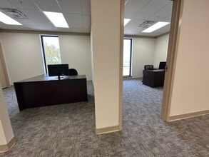 5275 E Trindle Rd, Mechanicsburg, PA à louer Photo intérieure– Image 1 sur 4