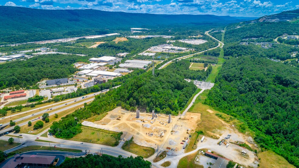 3800 Cummings Hwy, Chattanooga, TN à vendre - Photo de l’immeuble – Image 2 sur 14