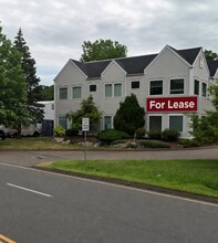 163 Cedar St, Branford, CT à louer Photo intérieure– Image 1 sur 2