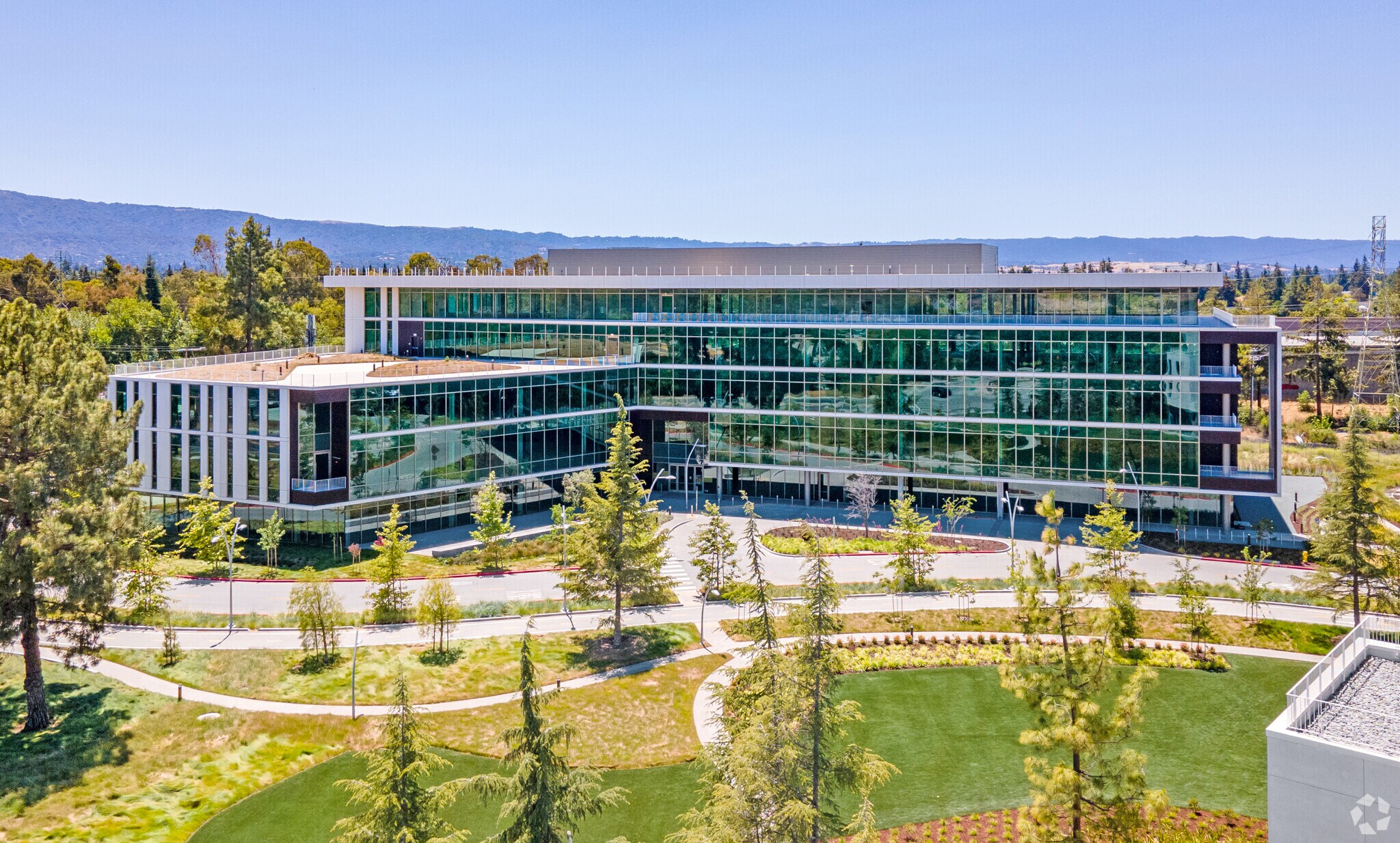 750 Moffett Blvd, Mountain View, CA à louer Photo principale– Image 1 sur 6