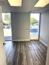 17337 Ventura Blvd, Encino, CA à louer Photo intérieure– Image 2 sur 7