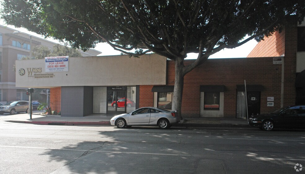 740-750 E Green St, Pasadena, CA à louer - Photo de l’immeuble – Image 2 sur 18