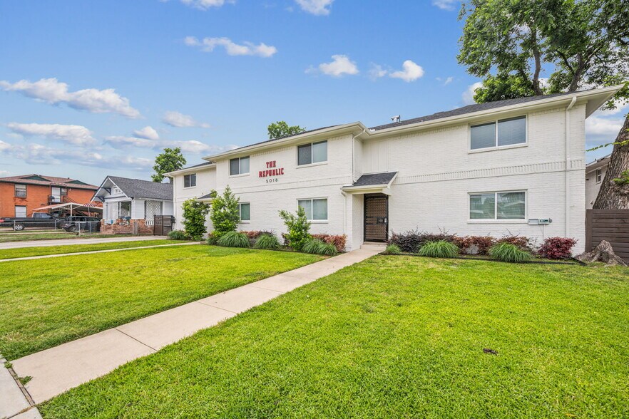 5018 San Jacinto St, Dallas, TX à vendre - Photo de l’immeuble – Image 2 sur 24