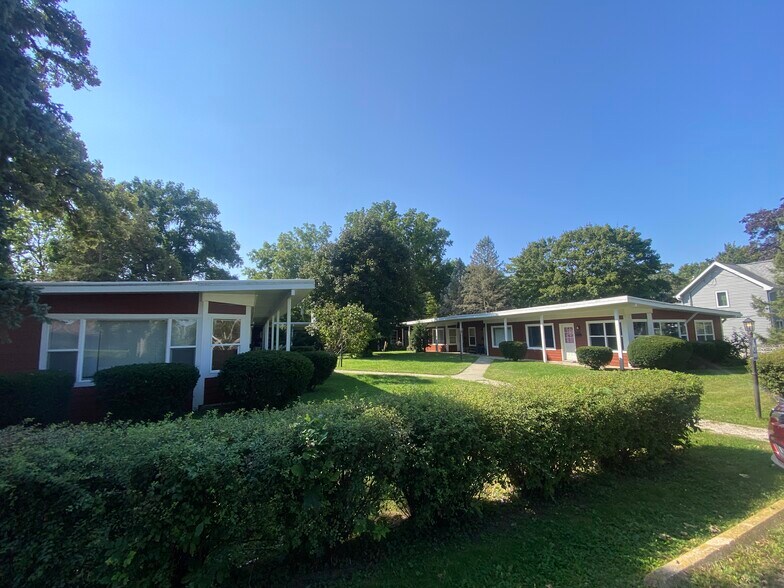 218 E River St, Rockton, IL à vendre - Photo de l’immeuble – Image 1 sur 5