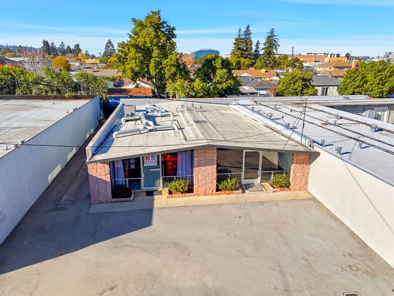 932-934 Terminal Way, San Carlos, CA à vendre - Photo de l’immeuble – Image 3 sur 21