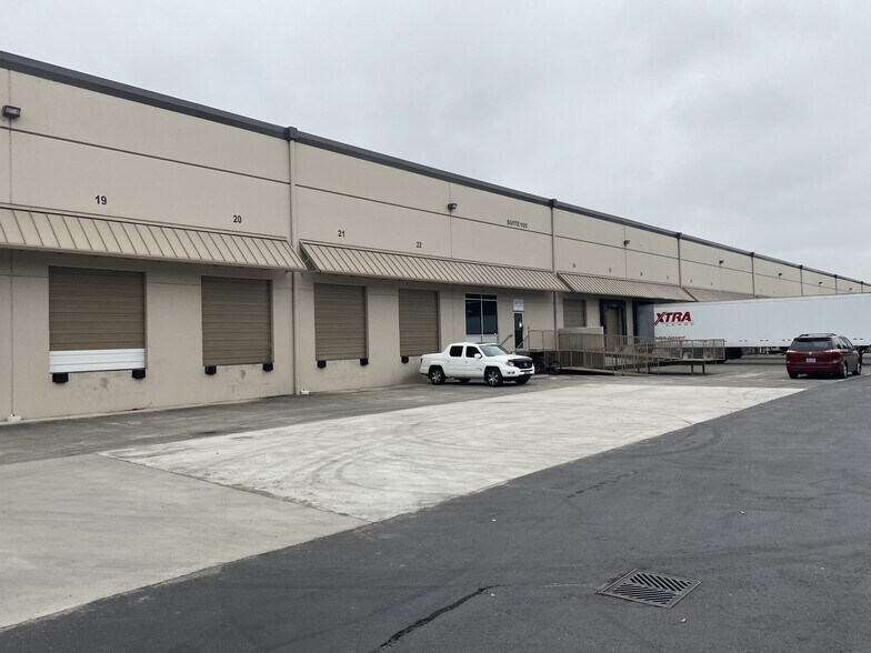 2820 B St NW, Auburn, WA à louer - Photo de l’immeuble – Image 3 sur 4