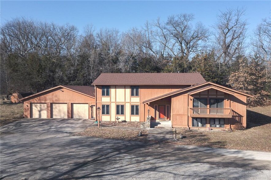 5211 Metropolitan Ave, Kansas City, KS à vendre - Photo de l’immeuble – Image 1 sur 4