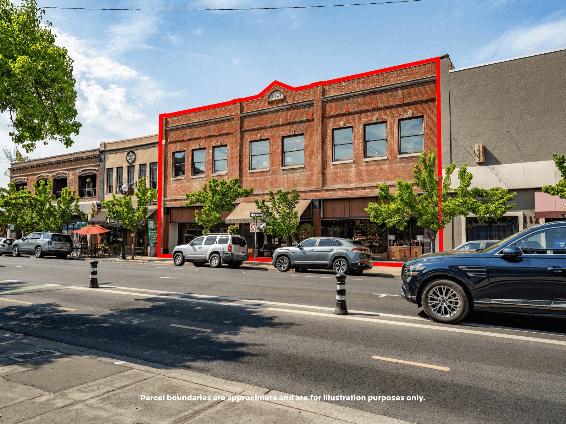 114 W Main St, Medford, OR à vendre Photo principale– Image 1 sur 51