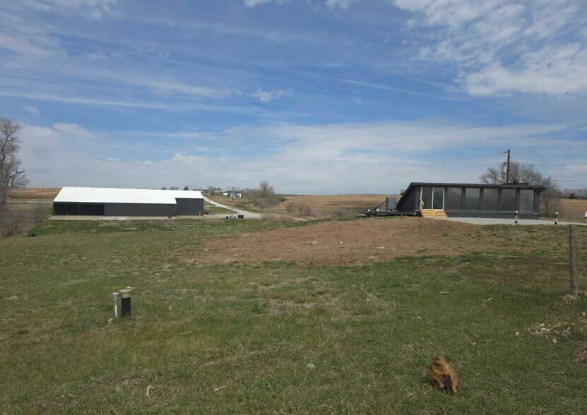 5205 W Roca Rd, Martell, NE à vendre - Photo principale – Image 1 sur 1