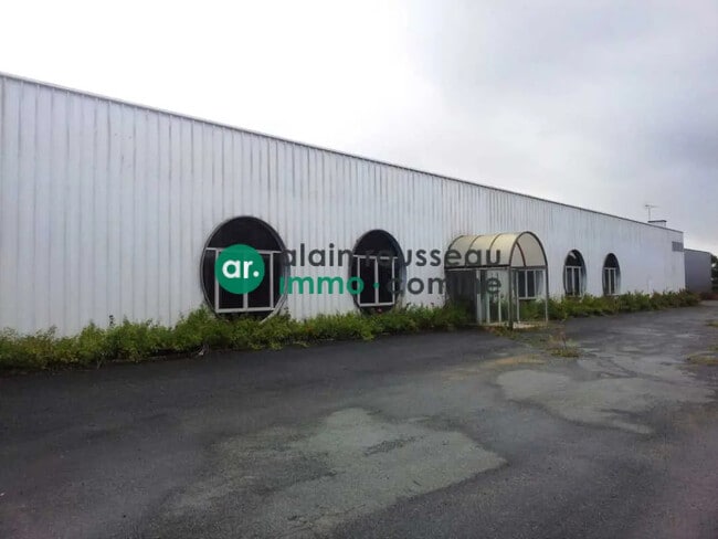 Plus de détails pour Industriel/Logistique à louer