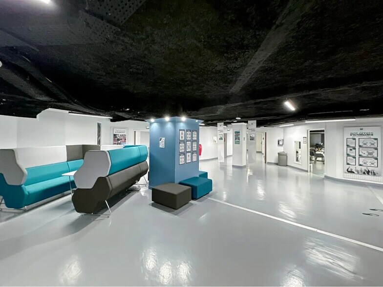 Bureau dans Paris à louer - Photo intérieure – Image 3 sur 9