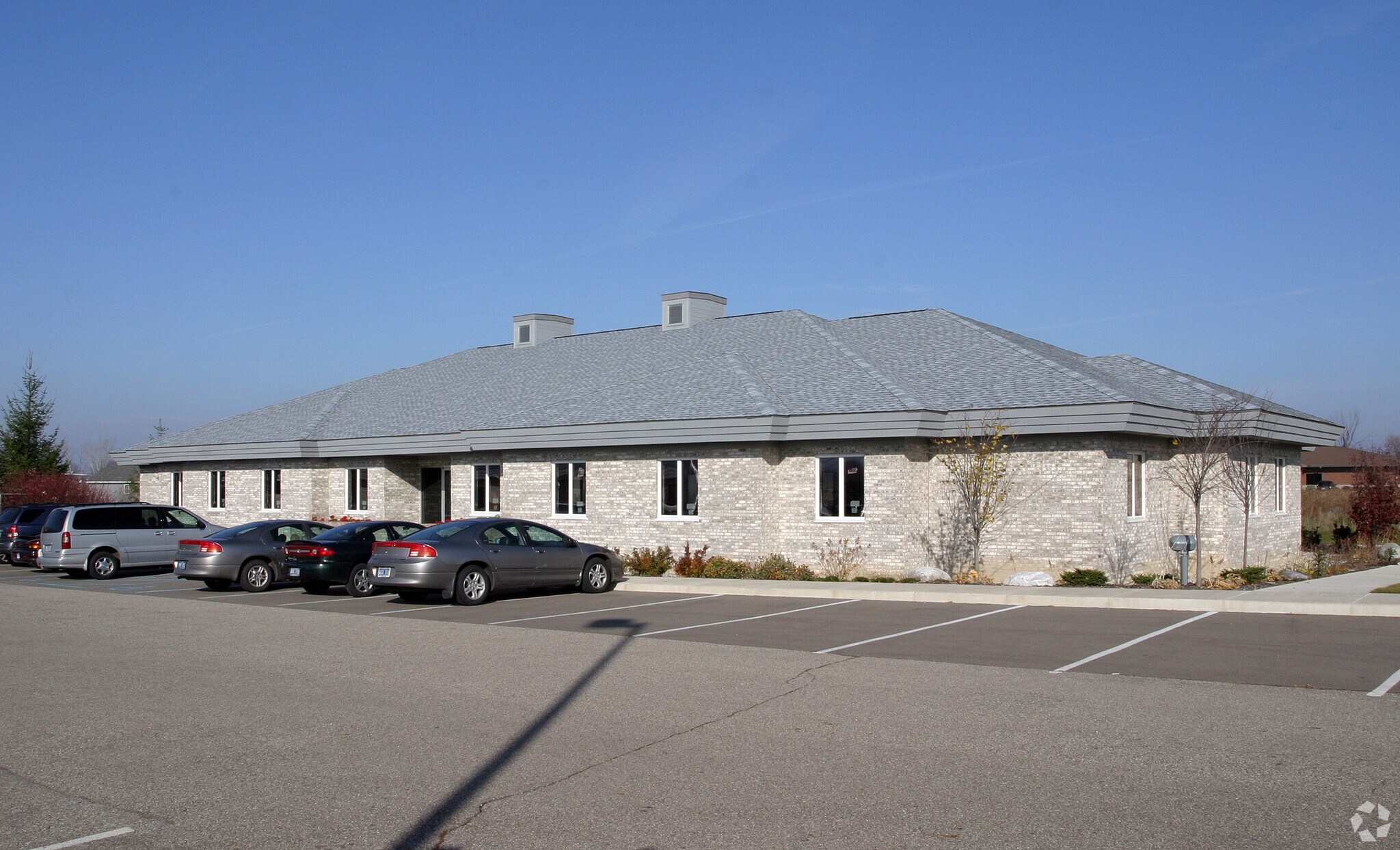 9041 N Rodgers Ct SE, Caledonia, MI à louer Photo principale– Image 1 sur 3